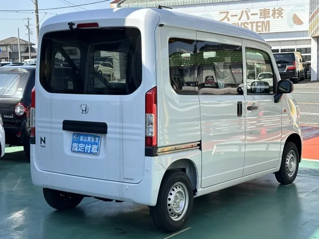 N-VAN(ホンダ)Gタイプ MT ４WD届出済未使用車 9