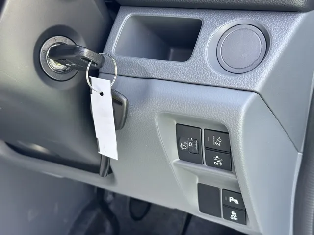 N-VAN(ホンダ)Gタイプ MT ４WD届出済未使用車 12