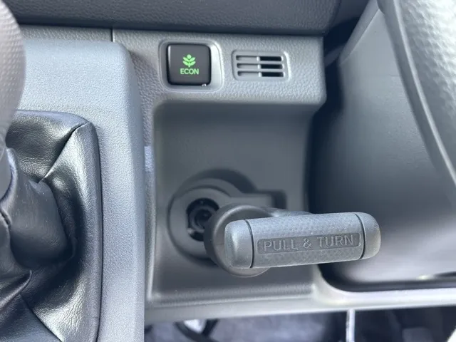 N-VAN(ホンダ)Gタイプ MT ４WD届出済未使用車 15