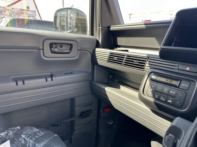 N-VAN(ホンダ)Gタイプ MT ４WD届出済未使用車 16