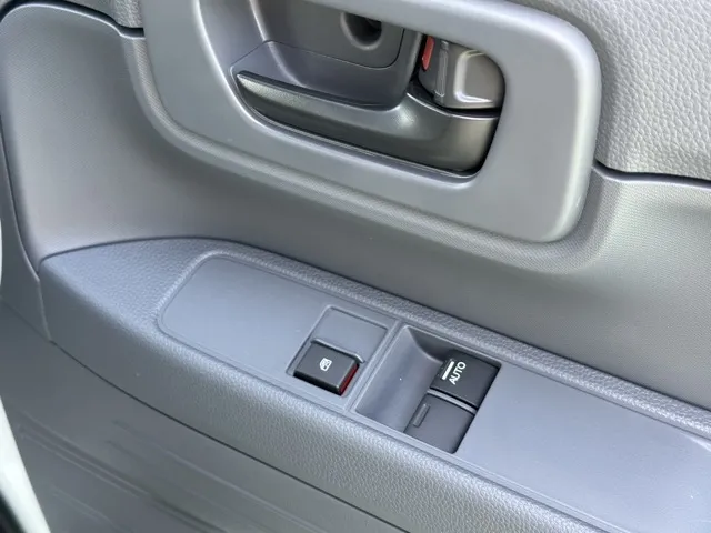 N-VAN(ホンダ)Gタイプ MT ４WD届出済未使用車 11