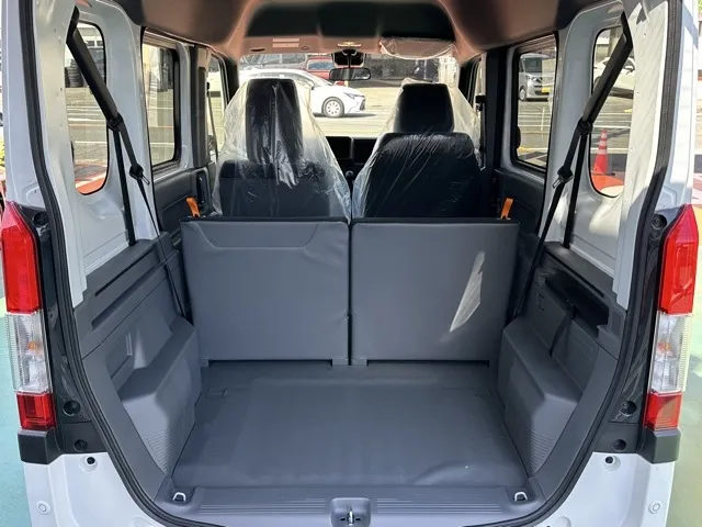N-VAN(ホンダ)Gタイプ MT ４WD届出済未使用車 7