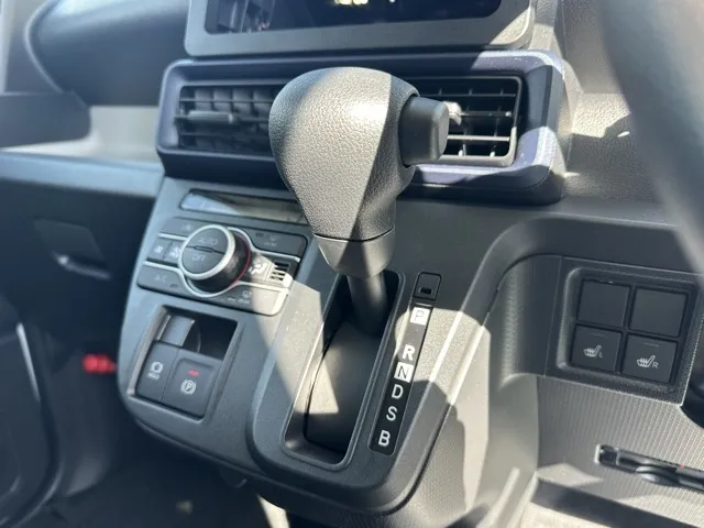 タント(ダイハツ)X届出済未使用車 19