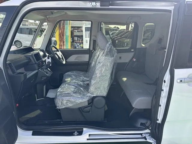 タント(ダイハツ)X届出済未使用車 4