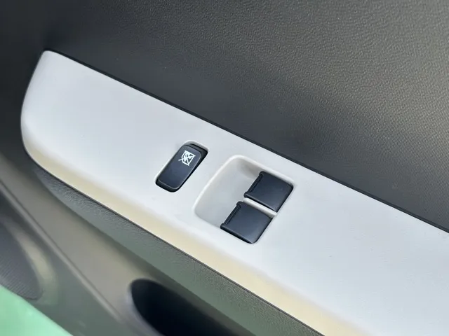 アルト(スズキ)F セーフティサポート 5AGS車中古車 12