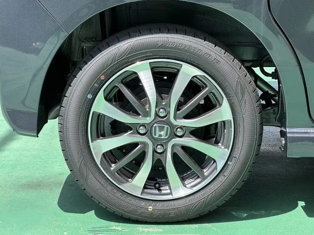 N-BOX(ホンダ)N-BOXカスタム届出済未使用車 12