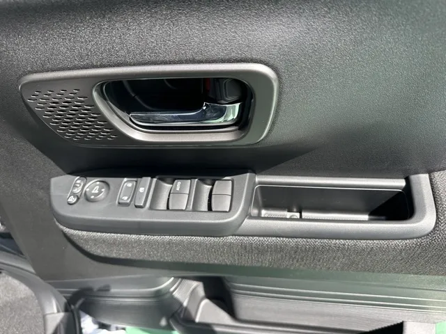 N-BOX(ホンダ)N-BOXカスタム届出済未使用車 13