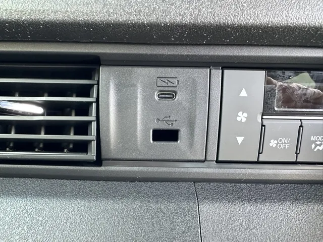 N-BOX(ホンダ)N-BOXカスタム届出済未使用車 16