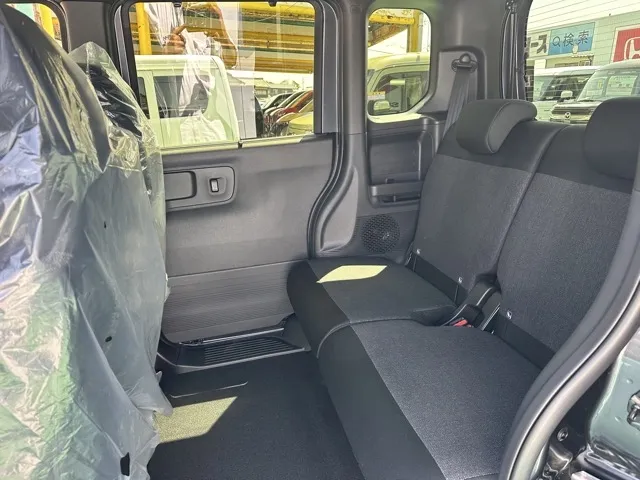 N-BOX(ホンダ)N-BOXカスタム届出済未使用車 4