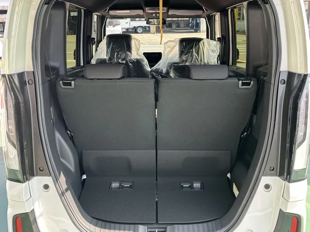 N-BOX(ホンダ)N-BOXカスタム 両側PSD届出済未使用車 10