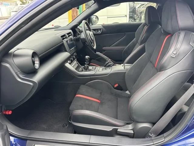 BRZ(スバル)S 6MT中古車 3