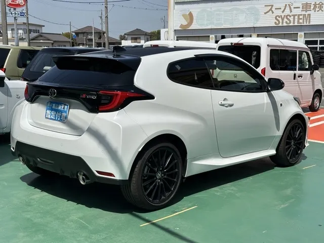 GRヤリス(トヨタ)RS AT中古車 7