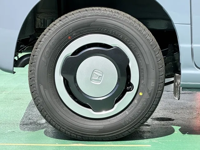 N-VAN(ホンダ)FUNターボ届出済未使用車 11