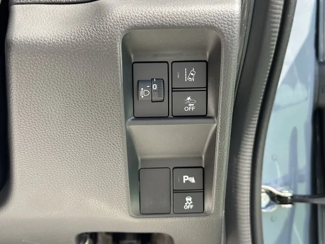 N-VAN(ホンダ)FUNターボ届出済未使用車 13
