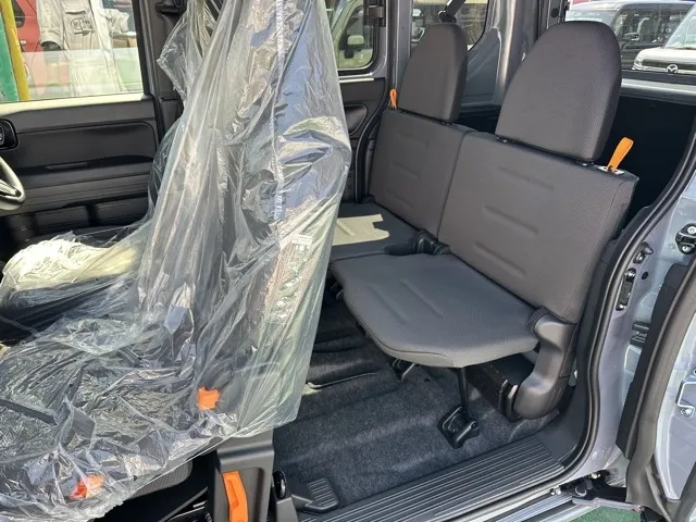 N-VAN(ホンダ)FUNターボ届出済未使用車 4