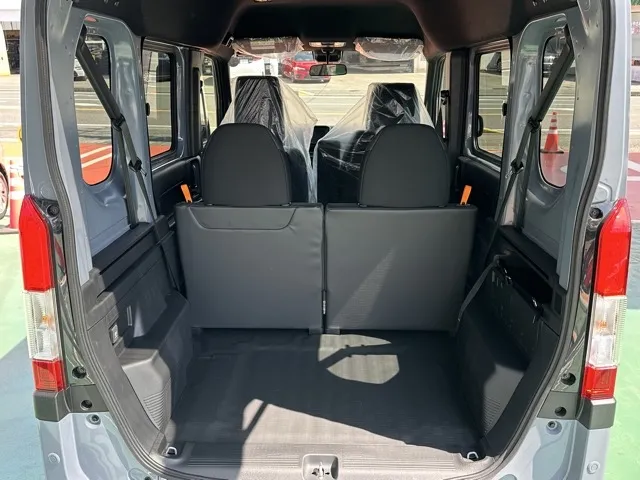 N-VAN(ホンダ)FUNターボ届出済未使用車 8