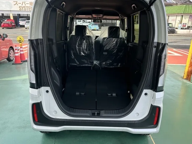 N-BOX(ホンダ)N-BOXカスタム 両側PSD届出済未使用車 9