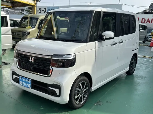 N-BOX(ホンダ)N-BOXカスタム 両側PSD届出済未使用車 1