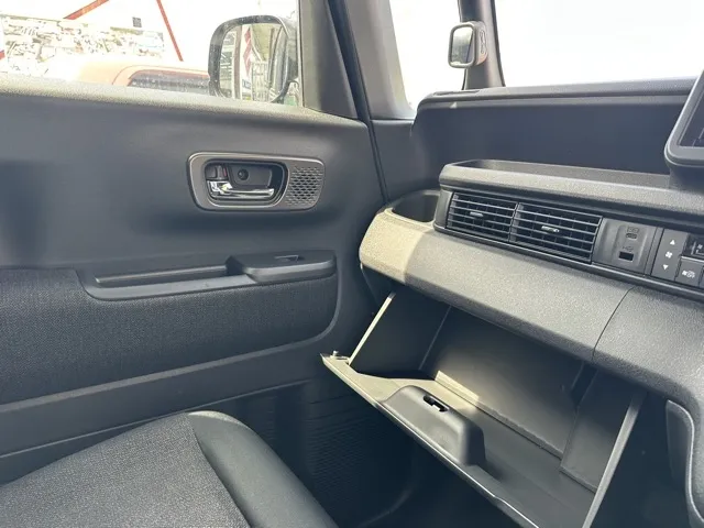 N-BOX(ホンダ)N-BOXカスタム届出済未使用車 18