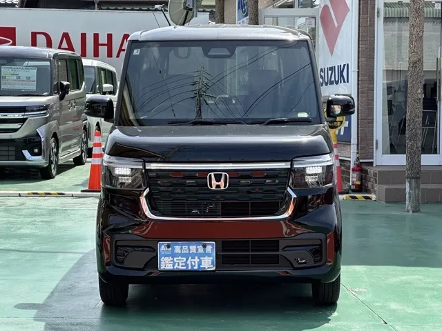 N-BOX(ホンダ)N-BOXカスタム届出済未使用車 24