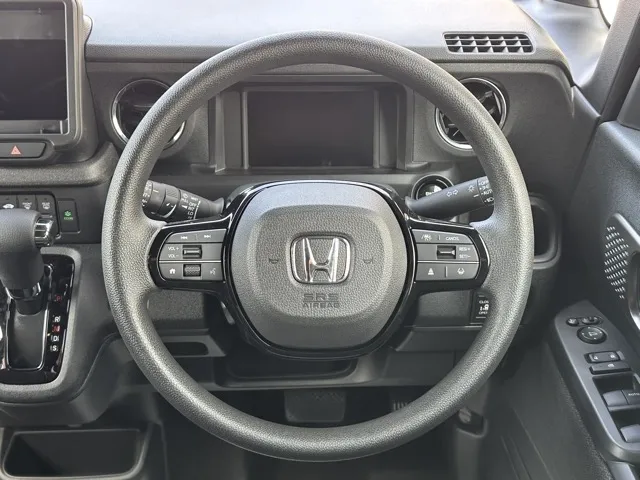 N-BOX(ホンダ)N-BOXカスタム届出済未使用車 6