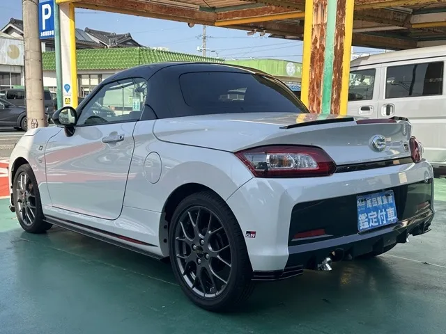 コペン(トヨタ)GRスポーツ MT届出済未使用車 2