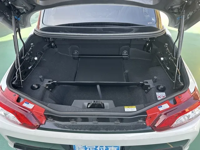 コペン(トヨタ)GRスポーツ MT届出済未使用車 6