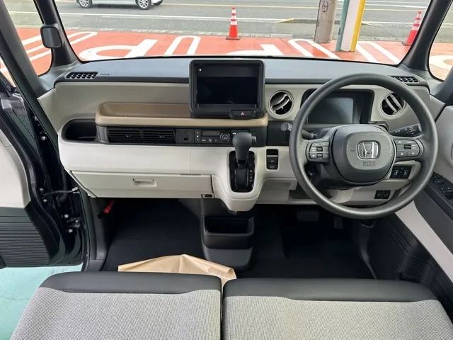 N-BOX(ホンダ)N-BOX コンフォートＰ届出済未使用車 5