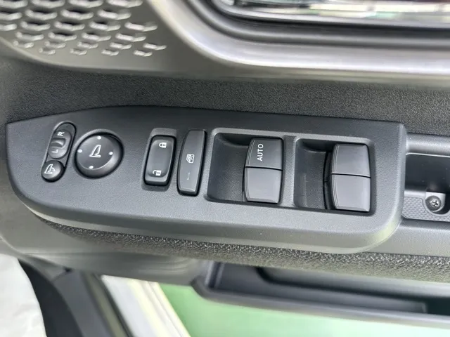 N-BOX(ホンダ)N-BOXカスタム 両側PSD届出済未使用車 14