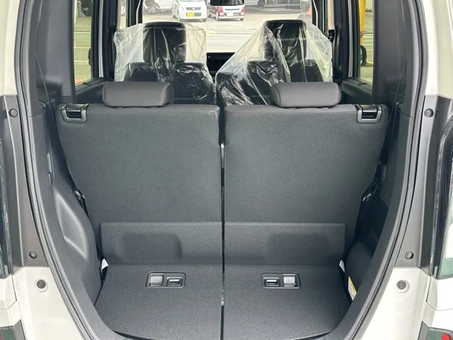 N-BOX(ホンダ)N-BOXカスタム 両側PSD届出済未使用車 10