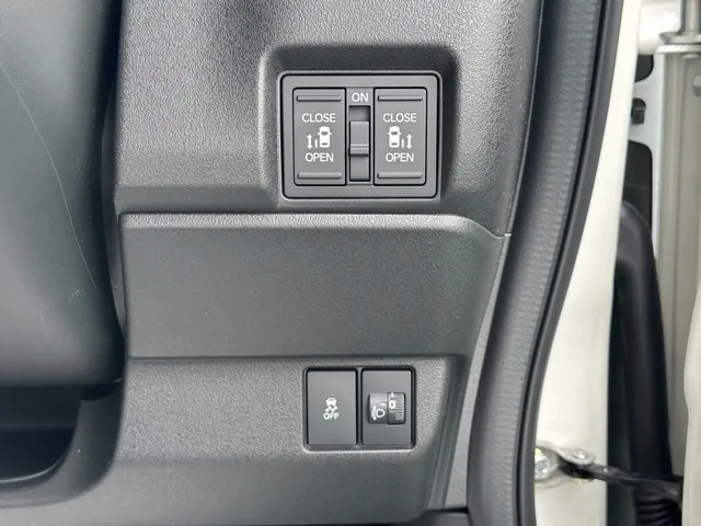 N-BOX(ホンダ)N-BOXカスタム 両側PSD届出済未使用車 15
