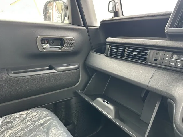 N-BOX(ホンダ)N-BOXカスタム 両側PSD届出済未使用車 19