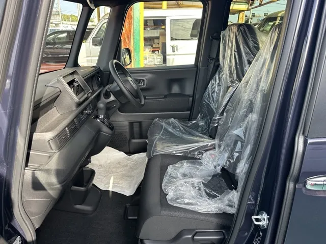 N-BOX(ホンダ)N-BOXカスタム 両側PSD届出済未使用車 3