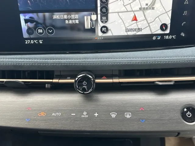 アリア(ニッサン)B6 e-4ORCE登録済未使用車 17