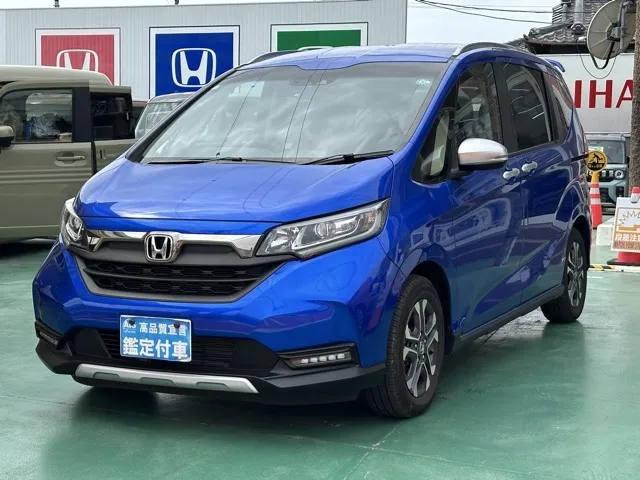 フリード(ホンダ)クロスター中古車 1