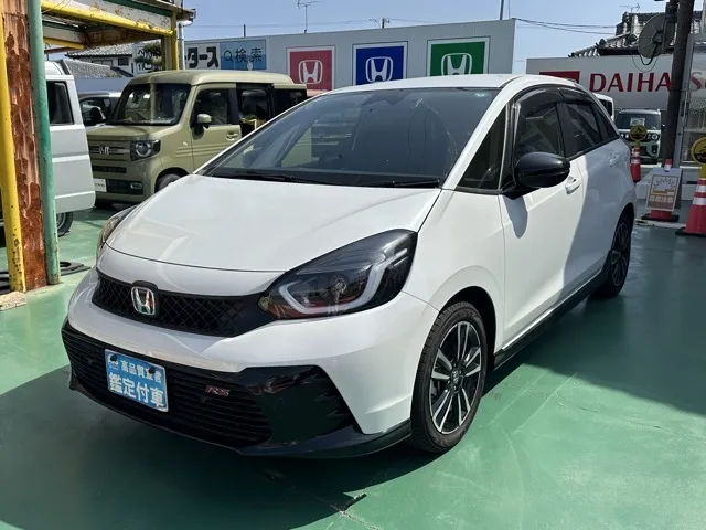 フィット(ホンダ)e：HEV RS中古車 1