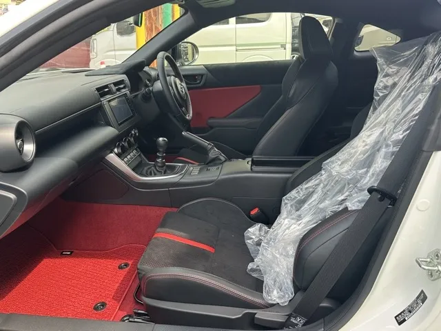 GR86(トヨタ)RZ 6MT中古車 3