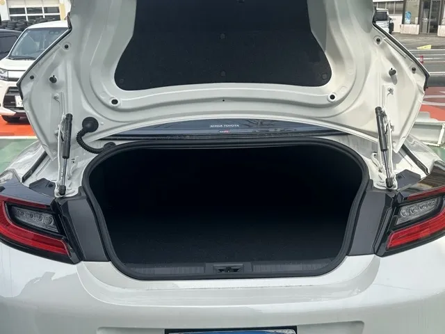 GR86(トヨタ)RZ 6MT中古車 7