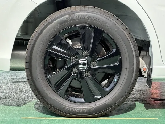 フリード(ホンダ)ハイブリッドG BLACK STYLE中古車 13