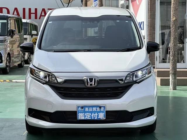 フリード(ホンダ)ハイブリッドG BLACK STYLE中古車 24