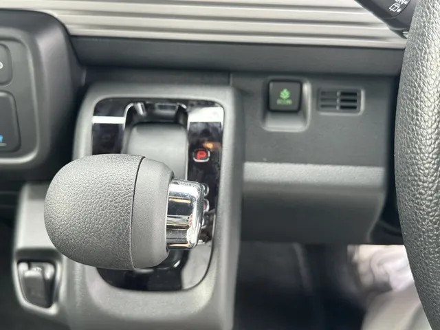 N-VAN(ホンダ)FUNターボ 4WD届出済未使用車 14