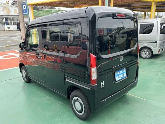 N-VAN(ホンダ)FUNターボ 4WD届出済未使用車 2