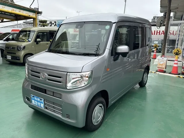 N-VAN(ホンダ)Lタイプ AT ４WD届出済未使用車 1