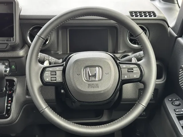 N-BOX(ホンダ)N-BOXカスタムターボ届出済未使用車 6