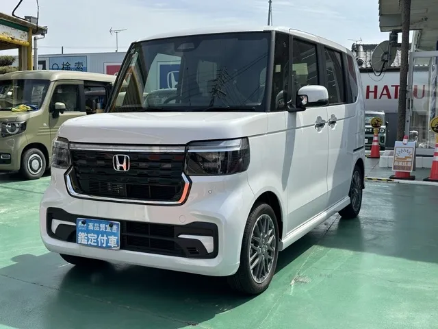 N-BOX(ホンダ)N-BOXカスタムターボ届出済未使用車 1