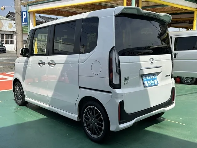 N-BOX(ホンダ)N-BOXカスタムターボ届出済未使用車 2