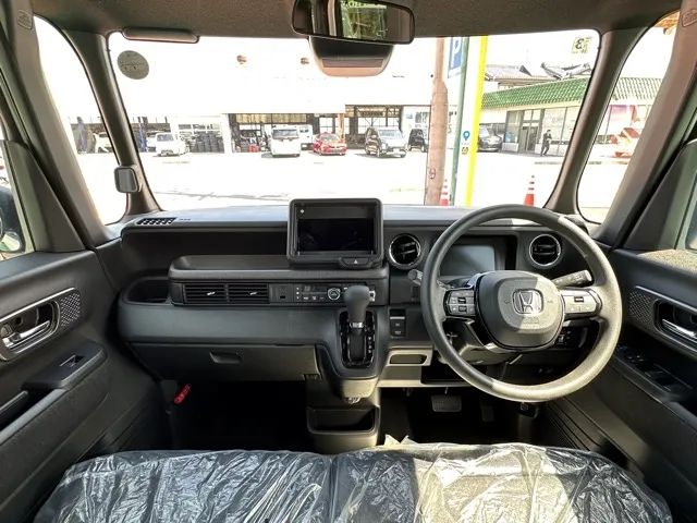 N-BOX(ホンダ)N-BOXカスタム届出済未使用車 5