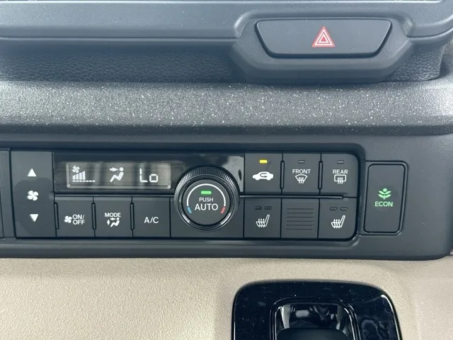 N-BOX(ホンダ)JOY届出済未使用車 19