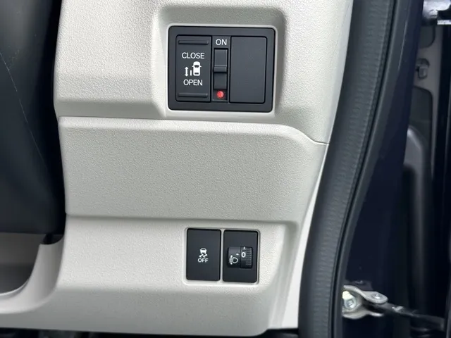 N-BOX(ホンダ)N-BOX届出済未使用車 14