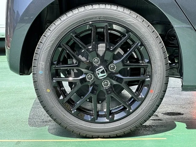 N-ONE(ホンダ)ＲＳ ６ＭＴ届出済未使用車 11